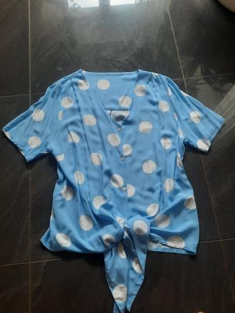 Bodovaná, gulkovaná blúzka xxl, 46