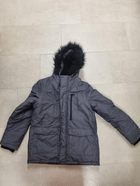 Veľmi teplá zimná parka s kožušinou, primark,158