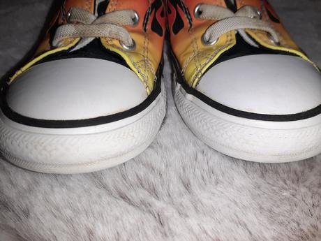 Converse, converse,26