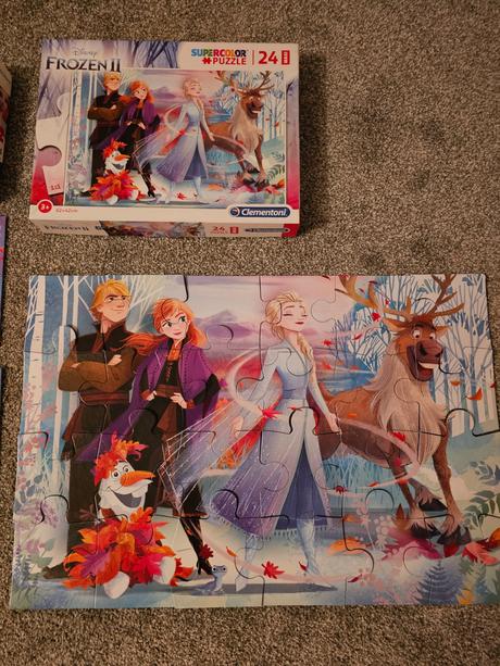 5 x puzzle, vsetky za 2e,
