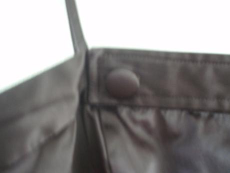 Čierne šaty so zipsami, l