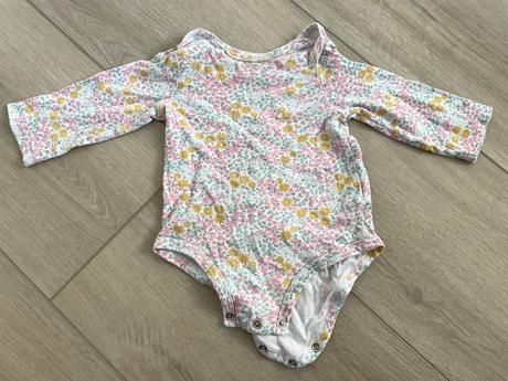 Kvetované body, carter's,74