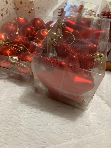 Vianočné ozdoby červené, 