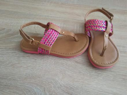 Sandálky, f&f,25
