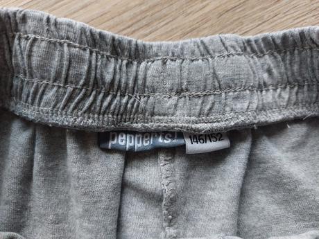 Tenké teplakové kraťasy veľ. 146-152, pepperts,146