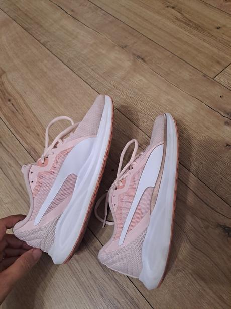 Dámske tenisky, puma,37