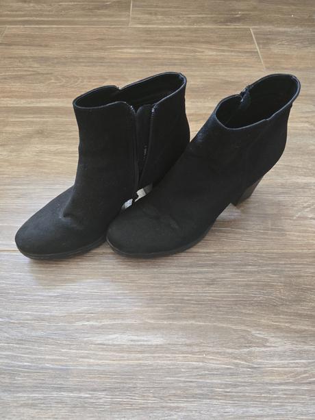 Prechodné nízke čižmy č.40, deichmann,40