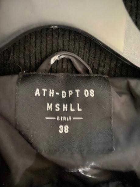 Velmi tepla zimna bunda, gate,38