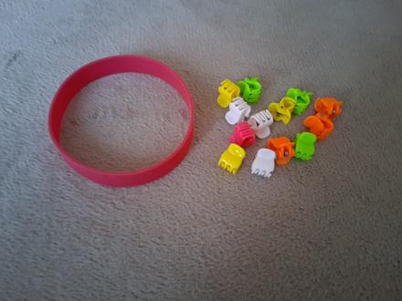 Náramok štipec sponka prsteň hello kitty 14 kusov, h&m