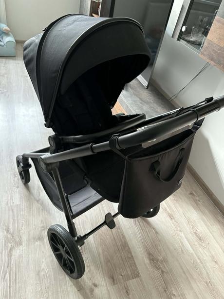 Dvojkombinácia kočiar moon clicc, moon,moon clicc