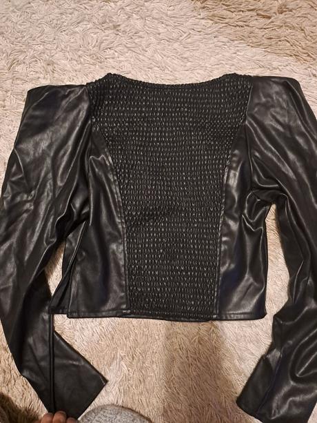 Kožený top amisu, amisu,m