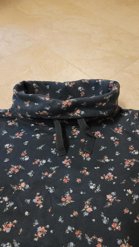 Mikina dámska s golierom, clockhouse,s