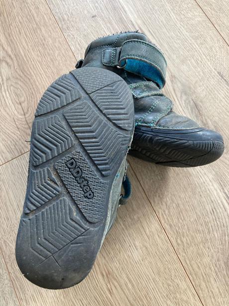 Darujem detske zimne topanky, d.d.step,28