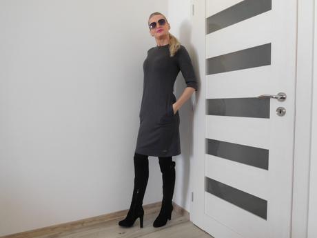 Elegantné elastické šatočky s ružovým detailom, 36, 36