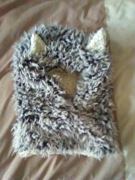 2 krát hunata zábavná kukla, 