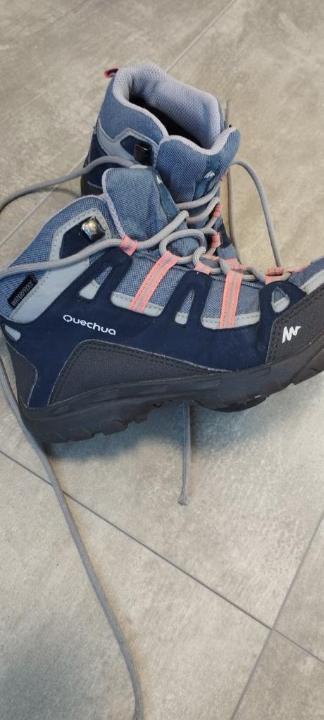 Turistická obuv, 33