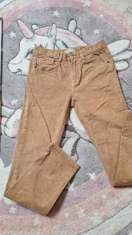 B3395 menčestráky, zara,140