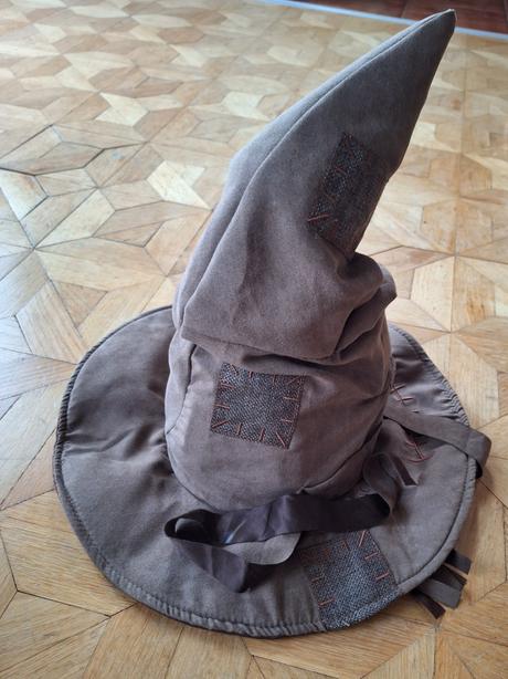 Hovoriaci klobuk harry potter, 