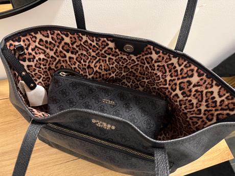 Guess kabelka, guess