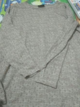 Dámsky svetrík, 44