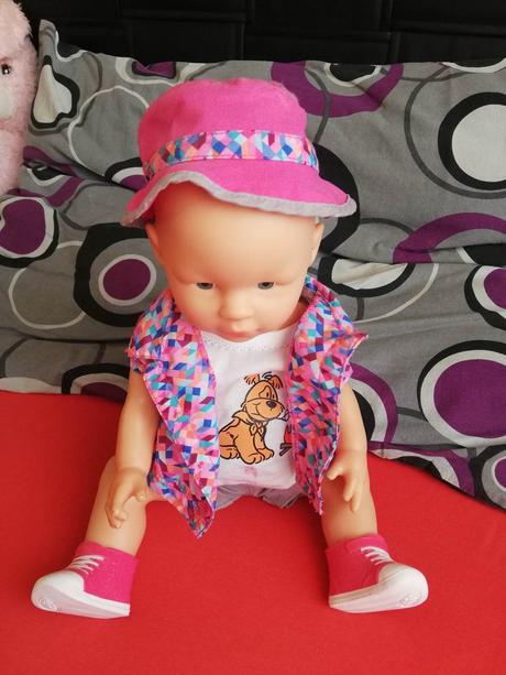 Bábika s prislusenstvom, 