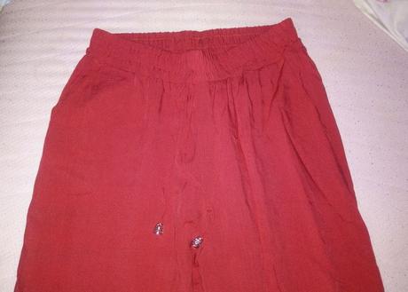 Červené nohavice, m