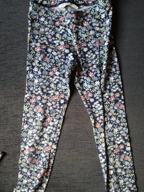 Dievcenske leginy, h&m,128