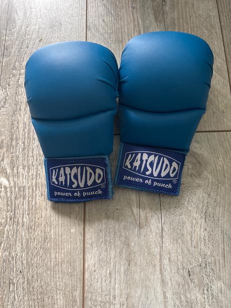 Karate rukavice, 