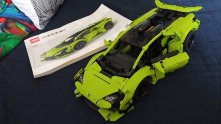 Lego technic lamborghini,