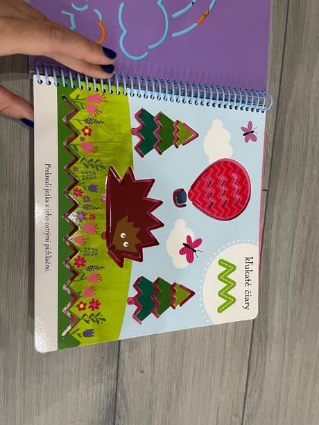 Kniha pre deti obkresli si tvary, 