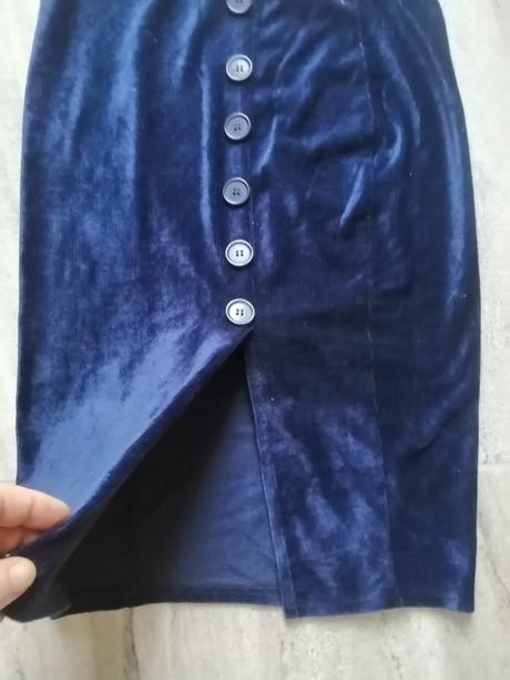 Zamatová sukňa beloved, vm, elast., m