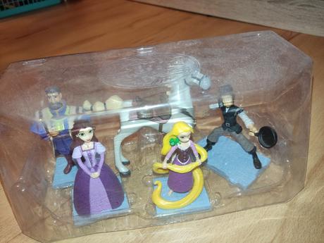 Rapunzel z rozprávky na vlásku, 