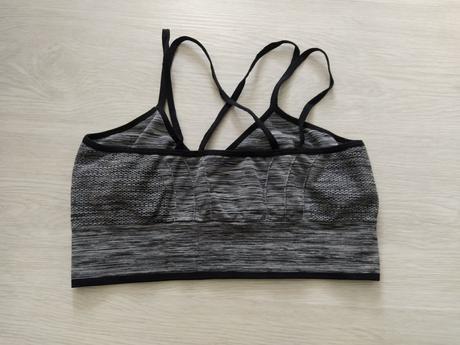 Športová podprsenka., s