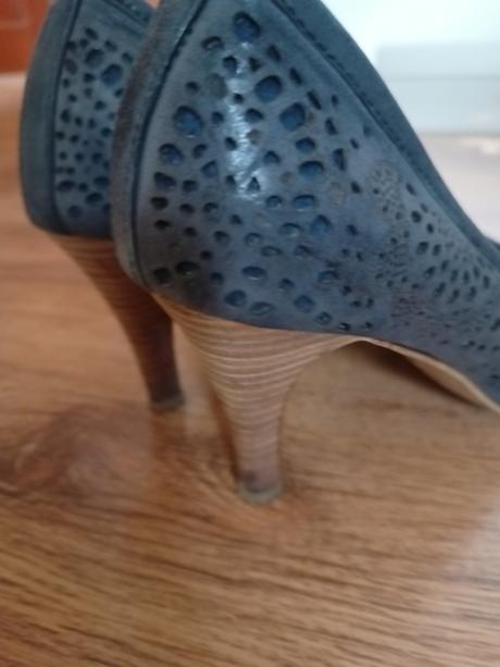 Kožené lodičky linea zeta pc 80 eur, 39