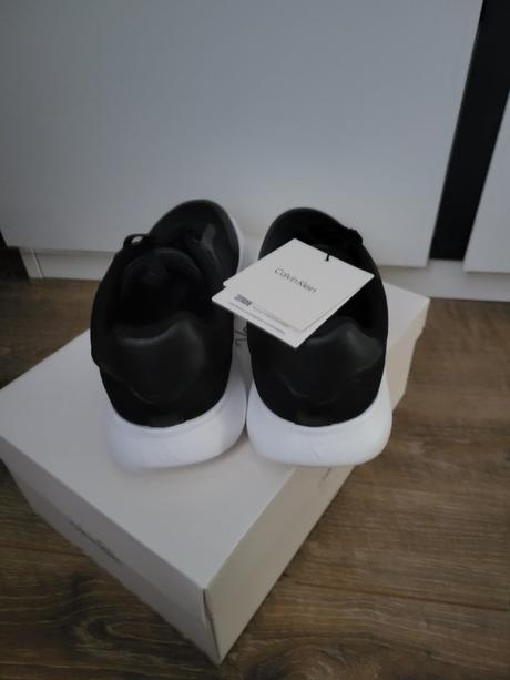 Pekne sneakersy calvin klein, 39
