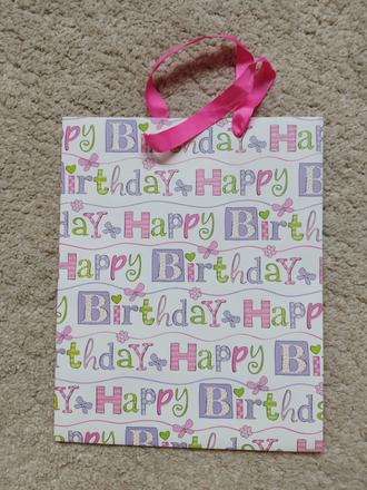 Darcekove tasky, rozne velkosti,