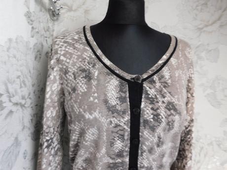 Damsky kvalitny sveter, 42