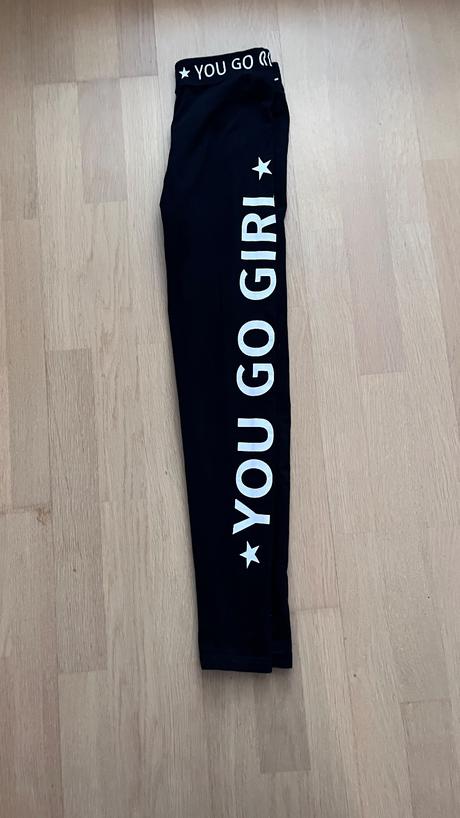 Športové legíny, 152