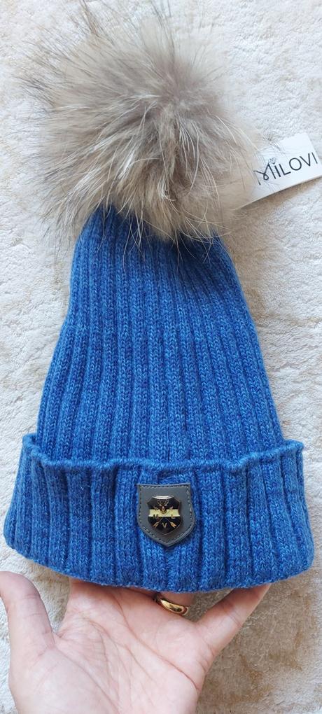 Zimná čiapka s originál brmbolcom, 92