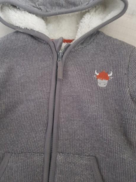 Mikina zateplena, c&a,92