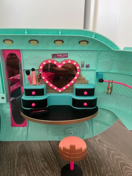 Lol surprise 2 in 1 glamper fashion camper karavan, 