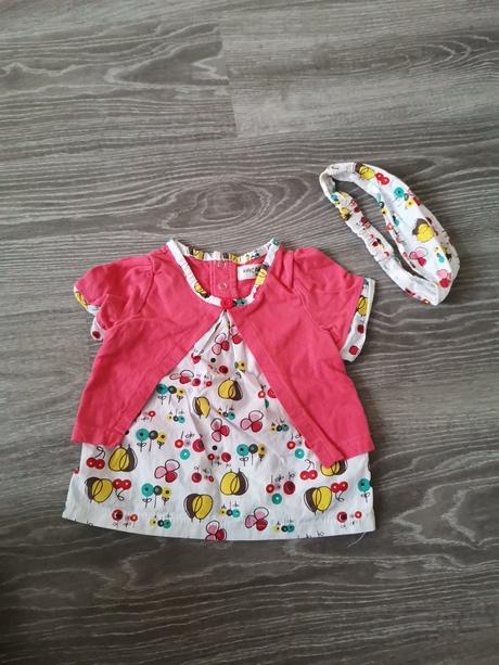 Tričko s čelenkou, 86