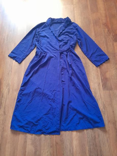 Zavinovacie šaty, m