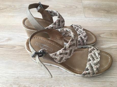 Kožené sandálky, 38