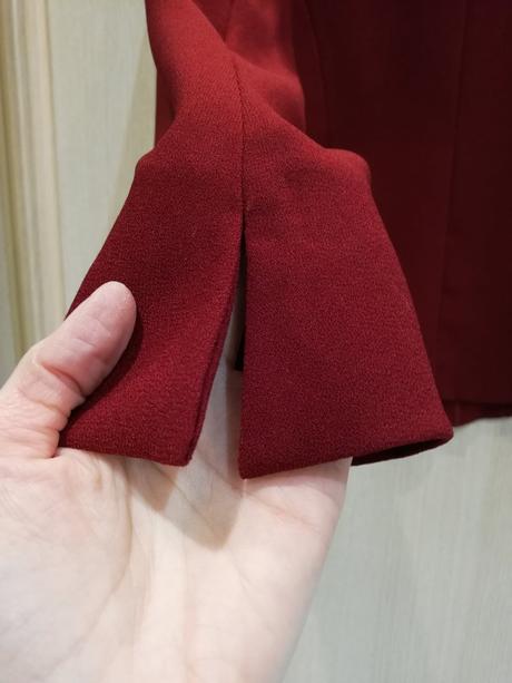 Kostym - saty&sako - vyborny stav, 40