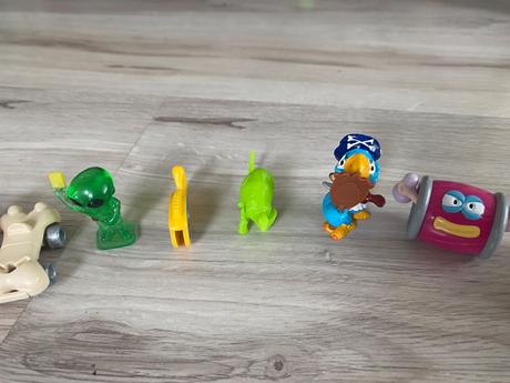 Mini kinder malé hračky 30 ks,