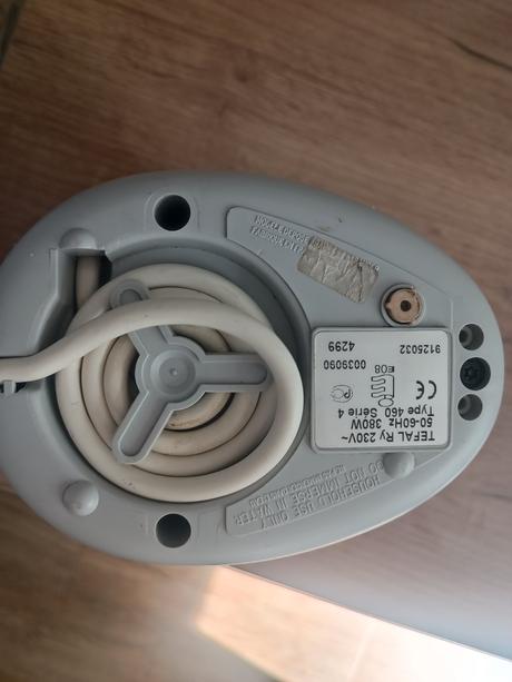 Ohrievač mlieka, tefal