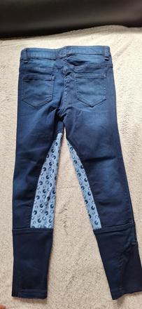 Jazdecke nohavice, 134