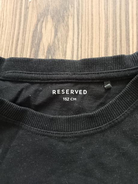 Tricko, reserved,152