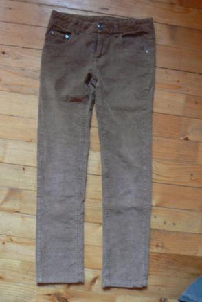Hrubšie mančestrové nohavice, crashone,146